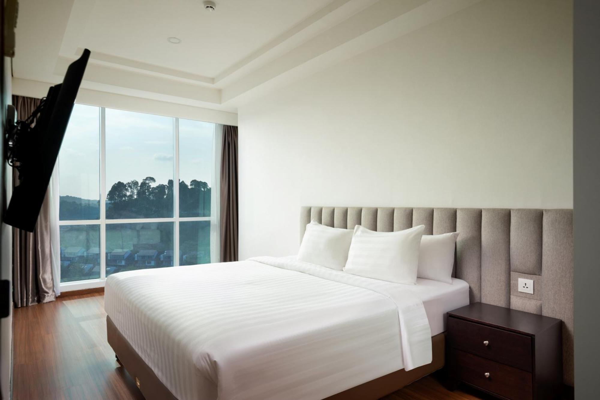 Panbil Residence Serviced Apartment Batam Exteriör bild