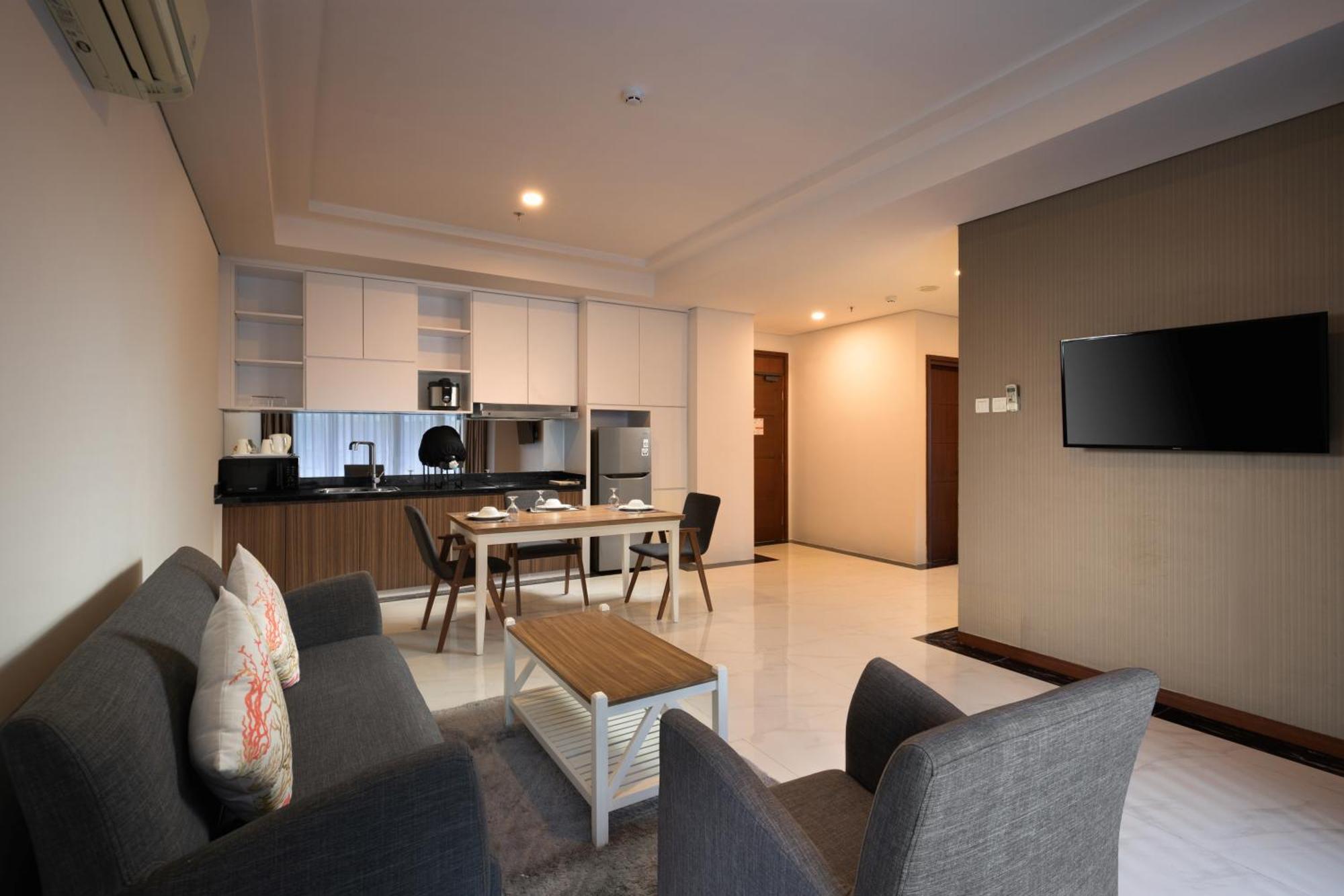 Panbil Residence Serviced Apartment Batam Exteriör bild